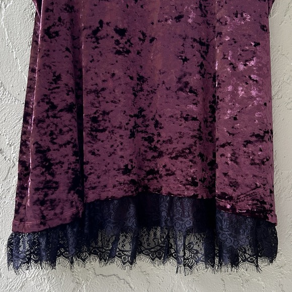 Logo by Lori Goldstein Women's Size XL Purple Panne Velvet Lace Hem Tank Top - Picture 4 of 11